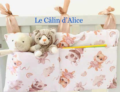 Range Doudou Bébé Motif Animaux Danseuse – Organisateur de Lit Fait Main | Cadeau Naissance