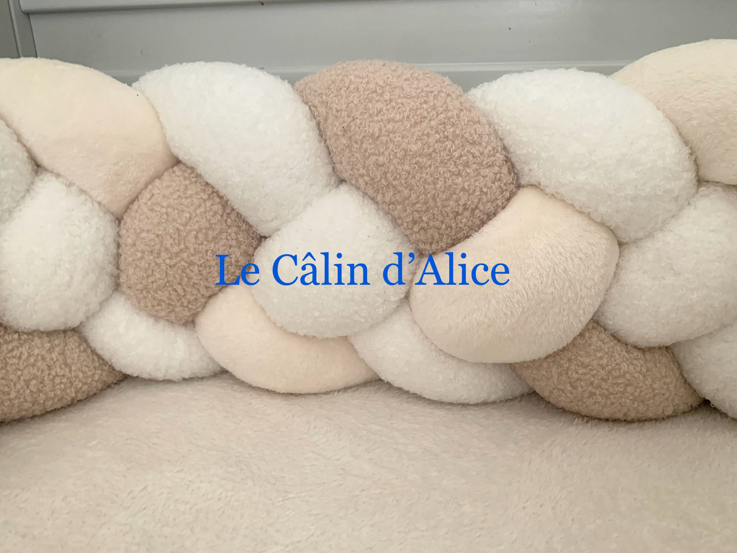 Tresse de lit 4 brins – Blanc Bouclette & Beige