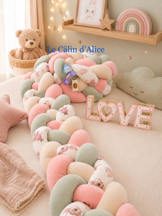 Tresse de lit 4 brins – Gris, rose, beige & imprimé ours danseuses