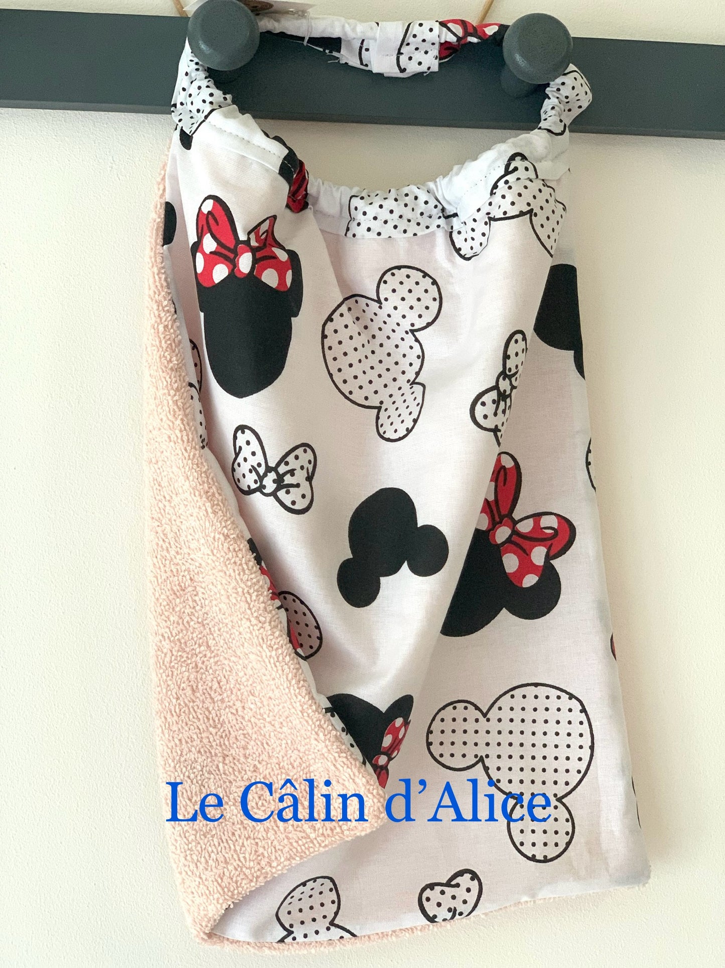 Bavoir élastique Minnie - bavoir cantine