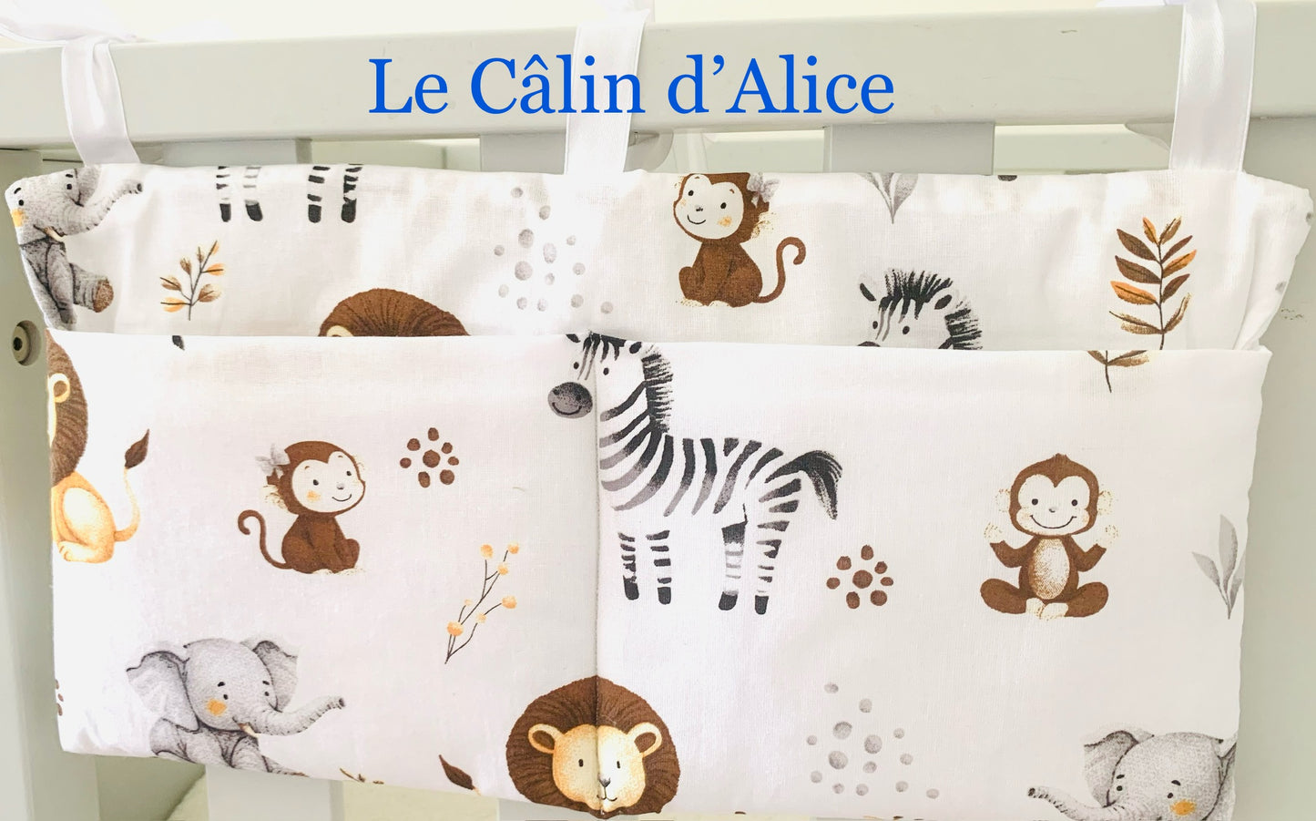 Range Doudou Bébé Motif Animaux d'Afrique – Organisateur de Lit Fait Main | Cadeau Naissance