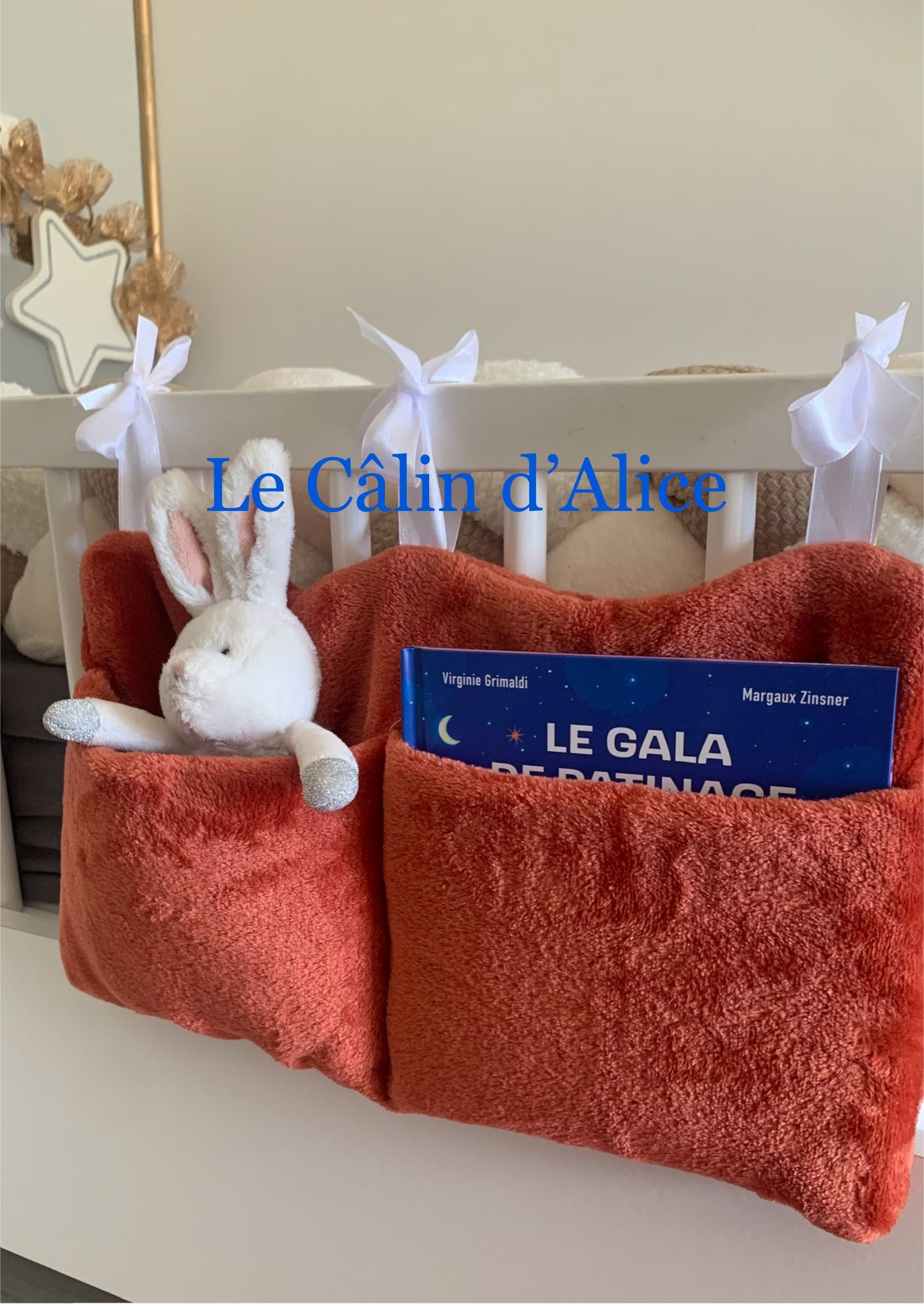 Range Doudou Bébé ultra doux couleur terracotta – Organisateur de Lit Fait Main | Cadeau Naissance