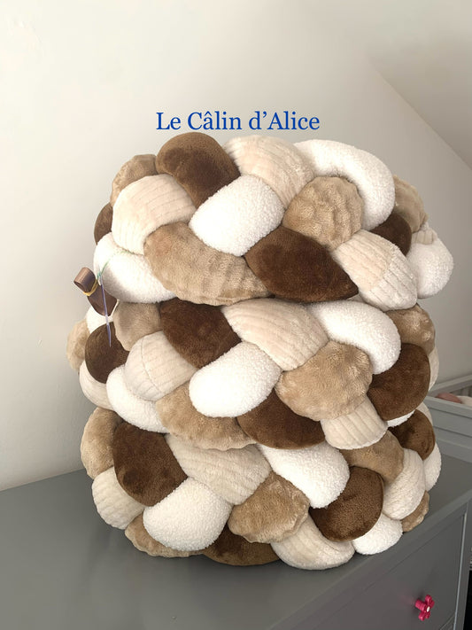 Tresse de lit 4 brins beige doudou, marron chocolat, blanc bouclette et beige rayé