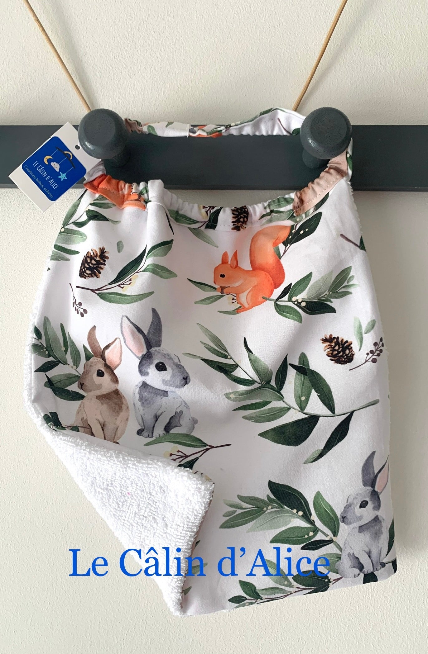 Bavoir élastique motif animaux de la forêt -bavoir cantine