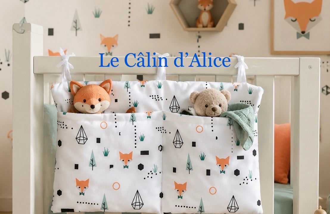 Range Doudou Bébé Motif Renard Géométrique – Organisateur de Lit Fait Main | Cadeau Naissance