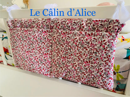 Range Doudou Bébé Motif Liberty – Organisateur de Lit Fait Main | Cadeau Naissance